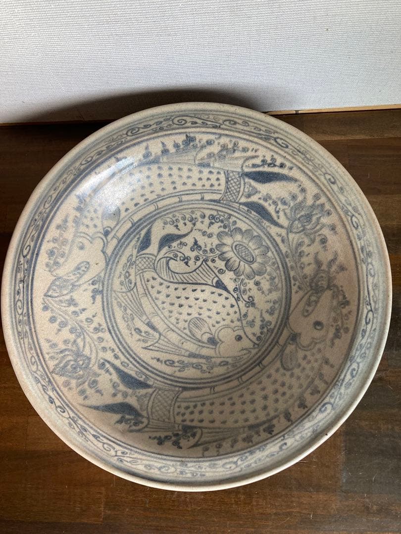 タイ・宋胡録(スンコロク)鉄絵大皿