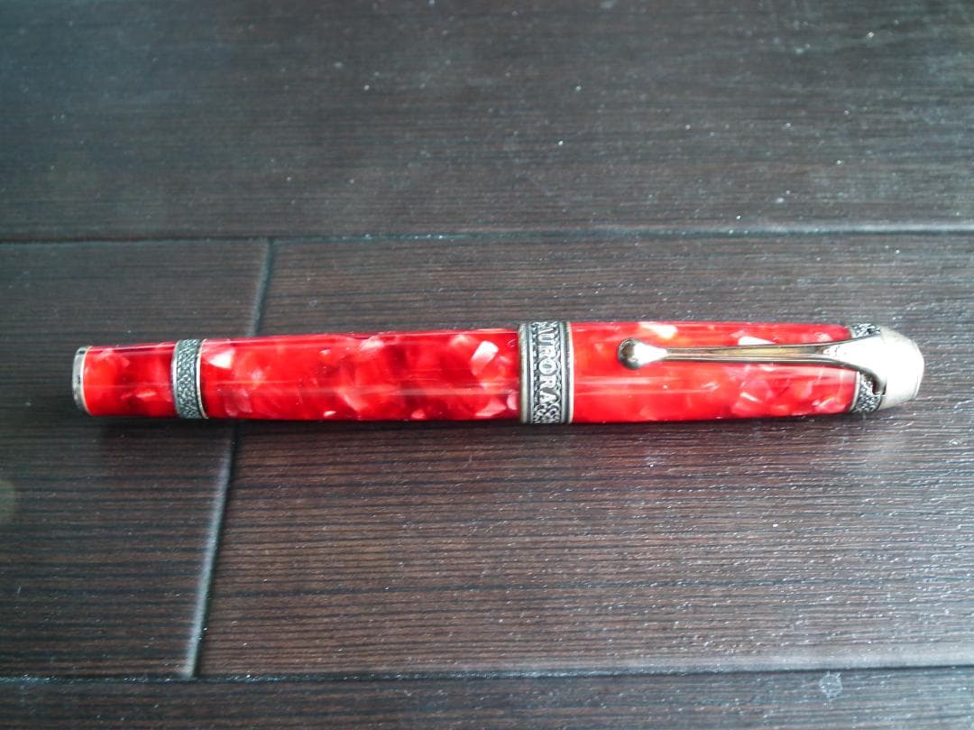 AURORAアウロラ　85周年記念万年筆レッド