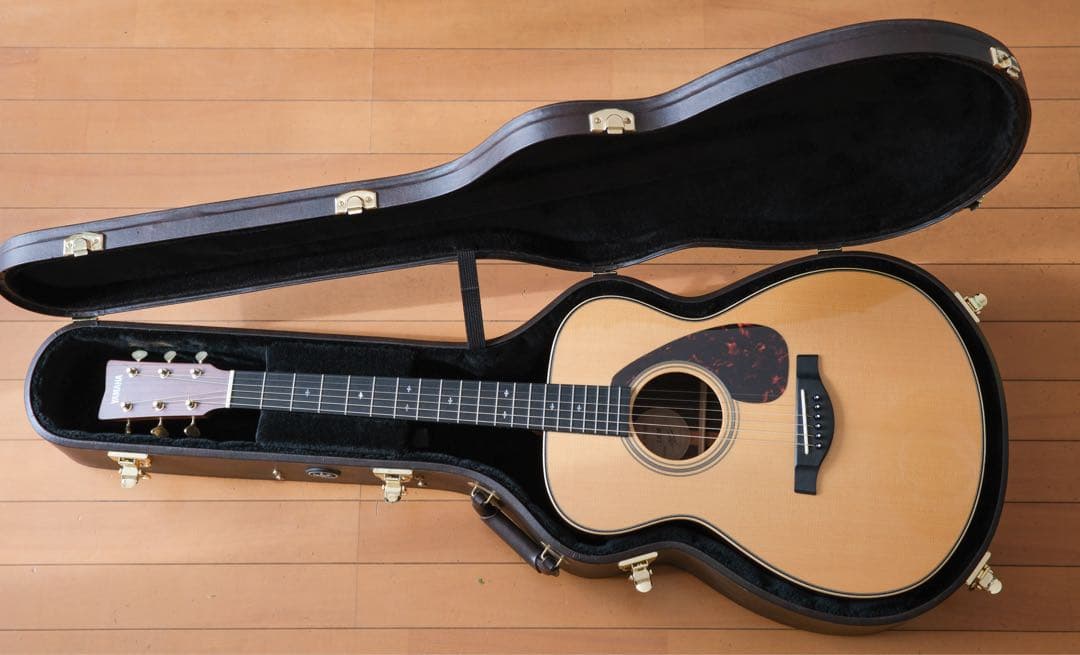 Yamaha LS26 ARE アコースティックギター