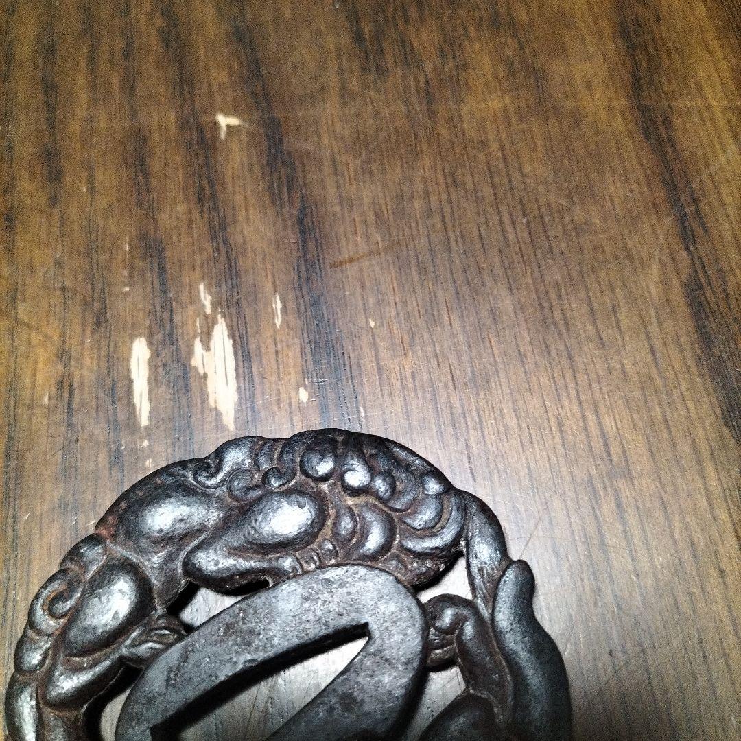 刀剣の鉄製鍔