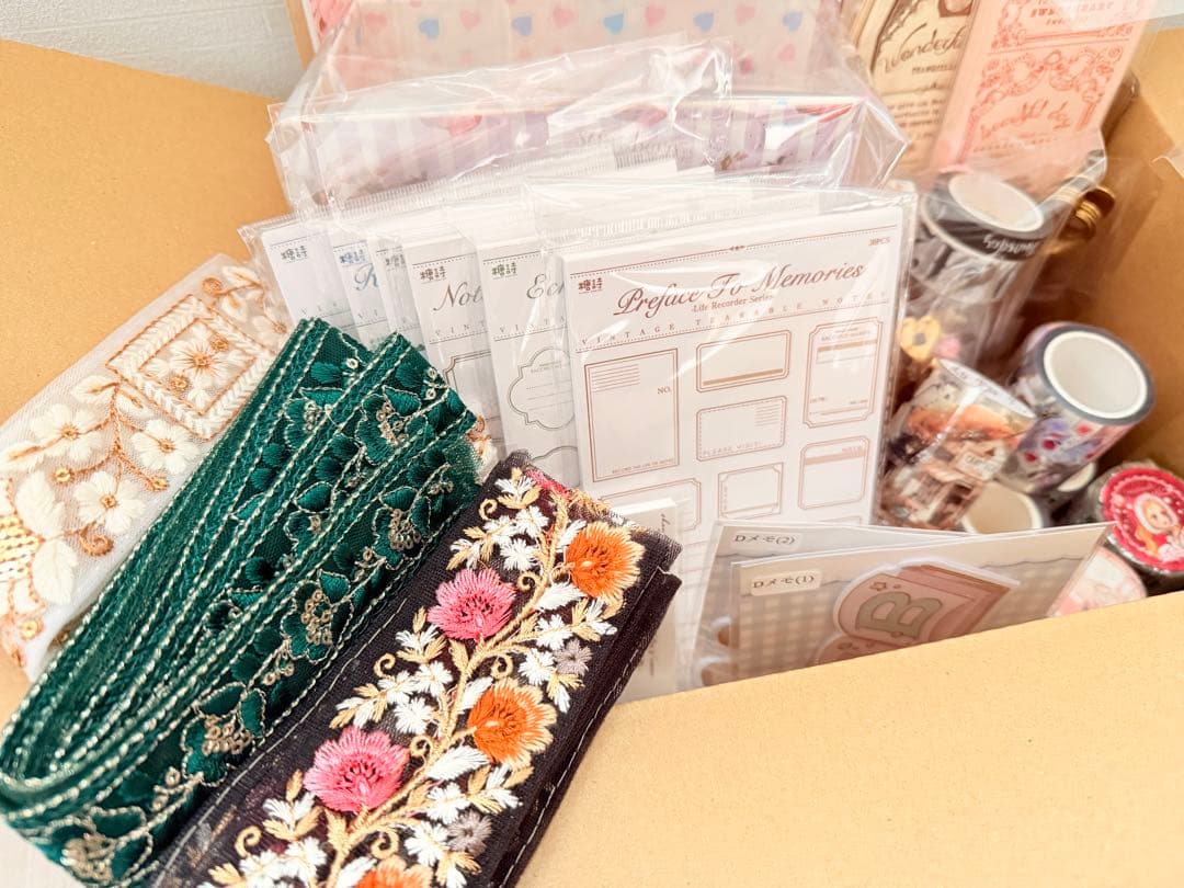 コラージュ素材　大容量　断捨離　おすそ分け　80サイズ