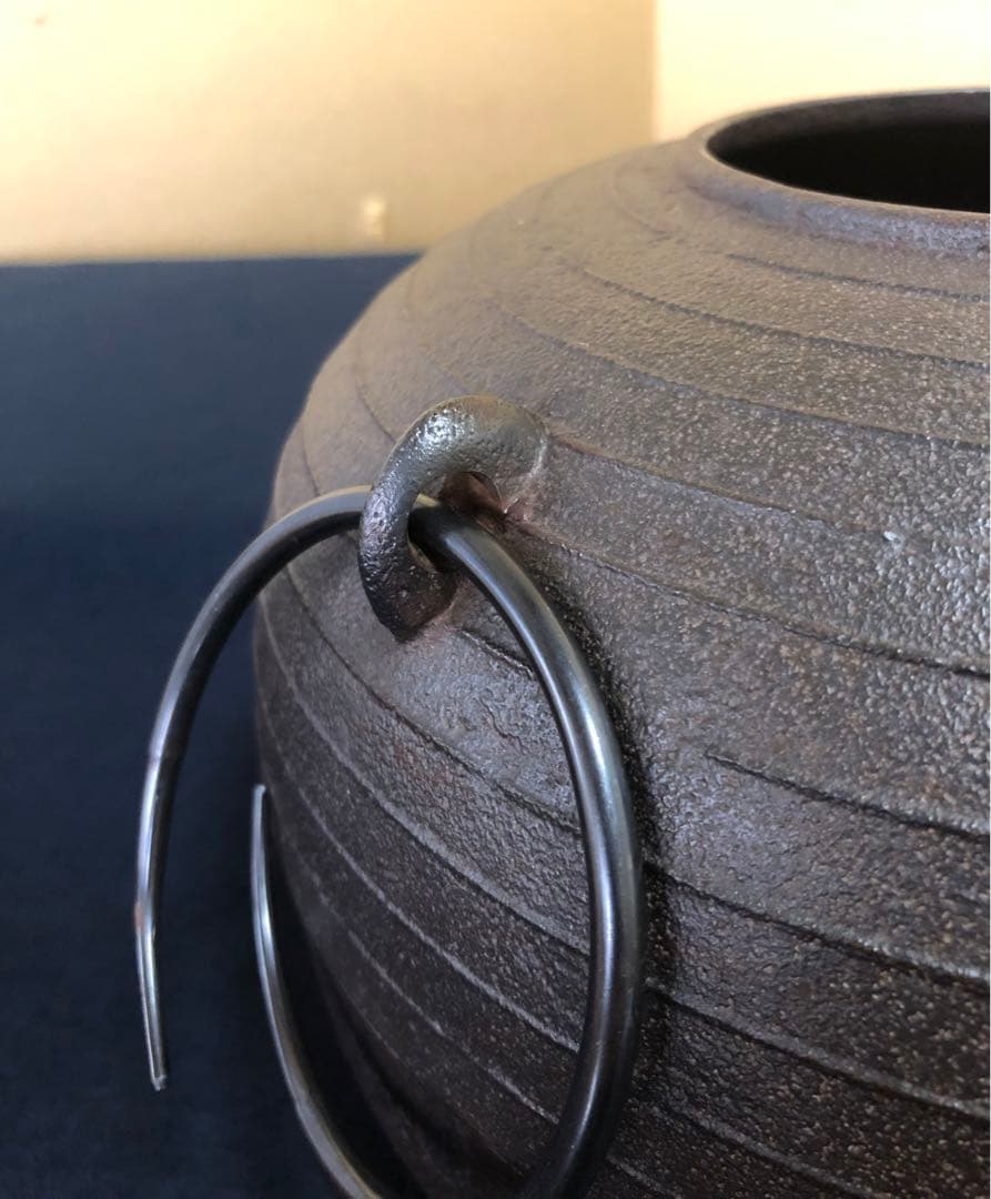 割引❗️《R》茶道具 平丸筋入釜 鐶 高橋敬典 共布 共箱 260121き6