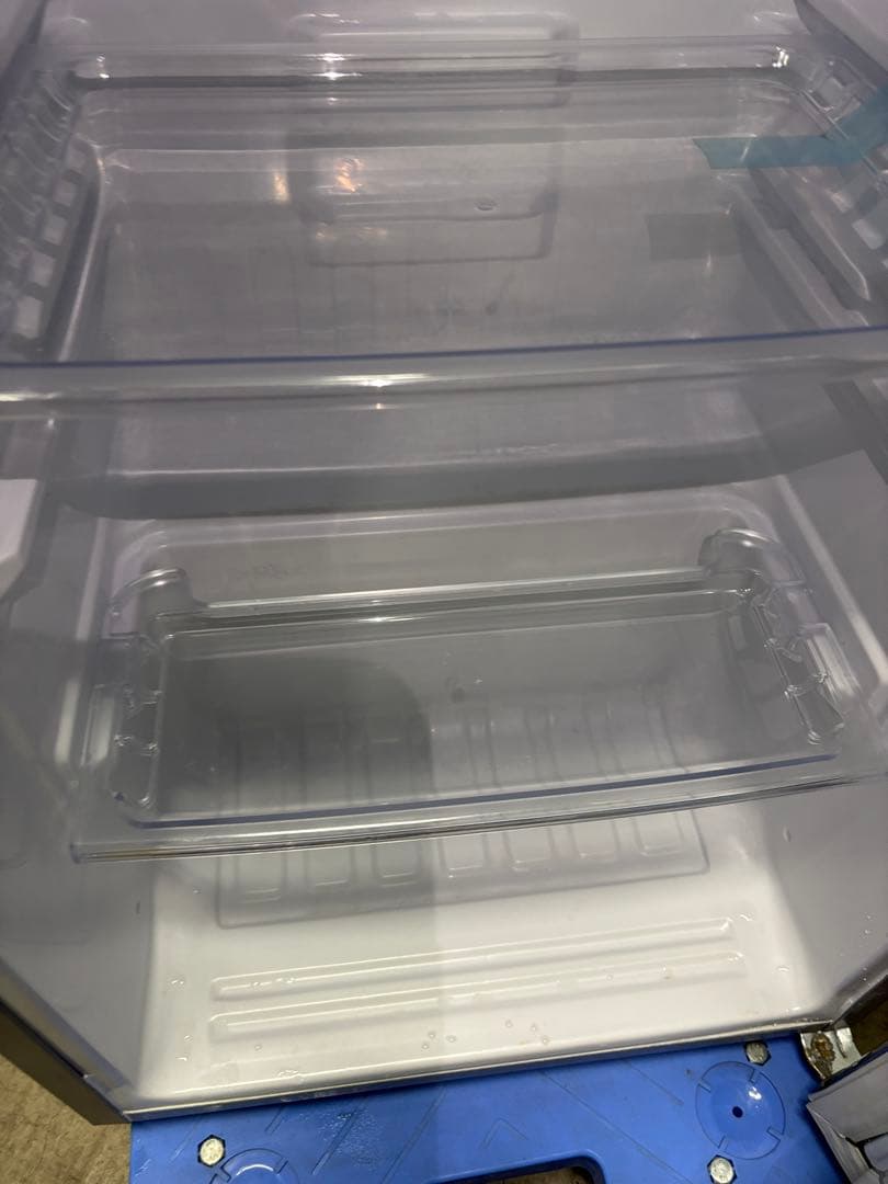 AQR-8K(S)2022年製　冷蔵庫女性オーナー