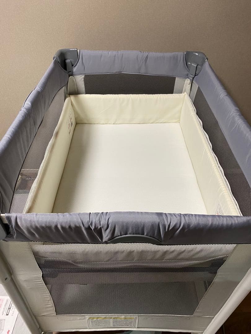 ココネルエアーAB　ベッド　グレーベア