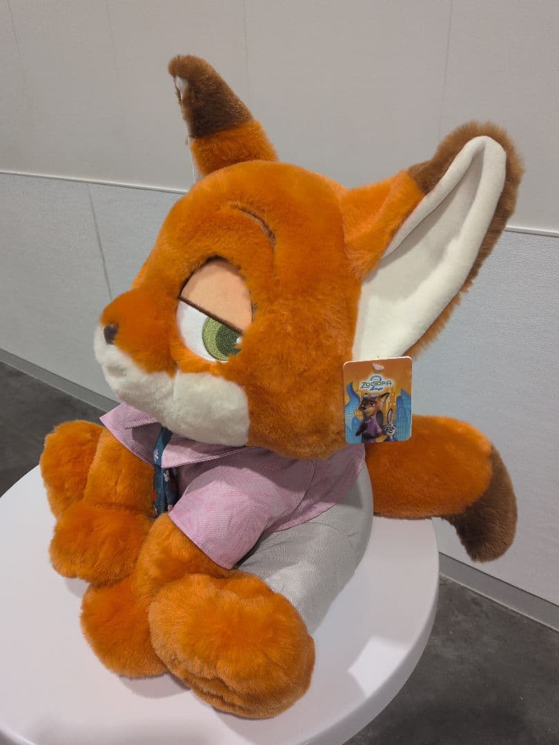 ズートピア2 Costco 限定 ニック・ワイルド ぬいぐるみ 大きめ