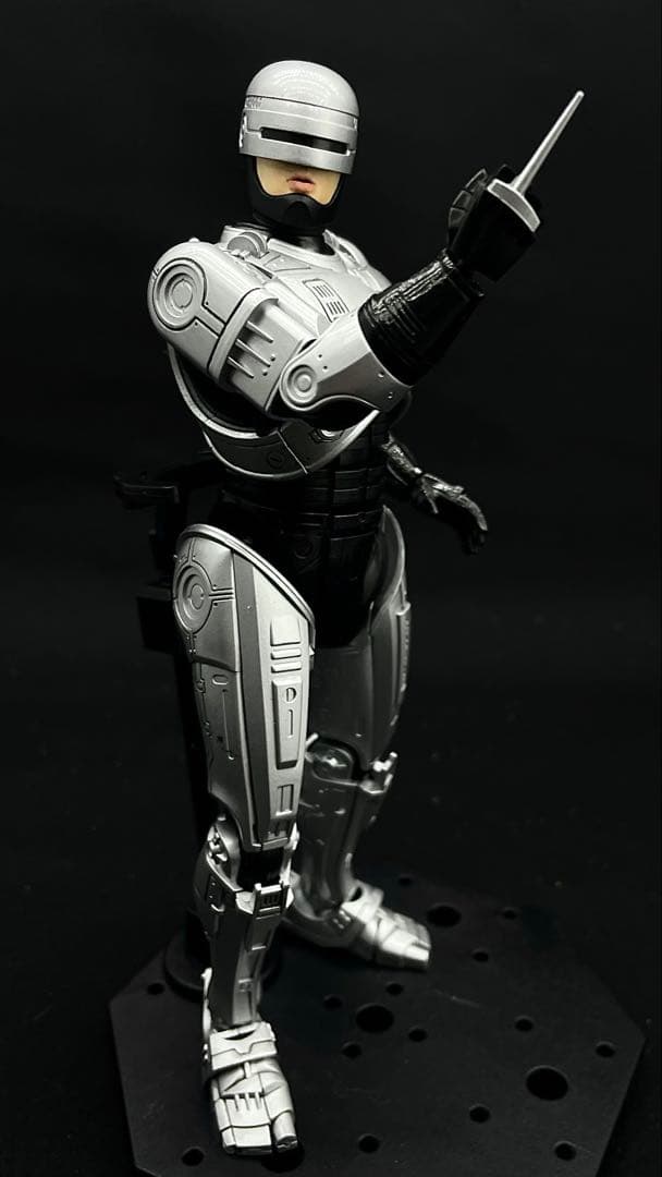 モデロイド　ロボコップ完成品　ホットトイズ参考仕上げ