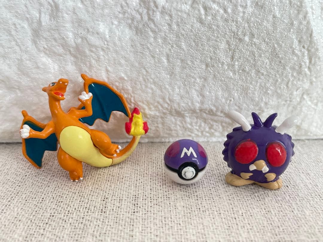 ポケモン　80個　まとめ売り　モンコレ　ゲットコレクション　メタモン　リザードン