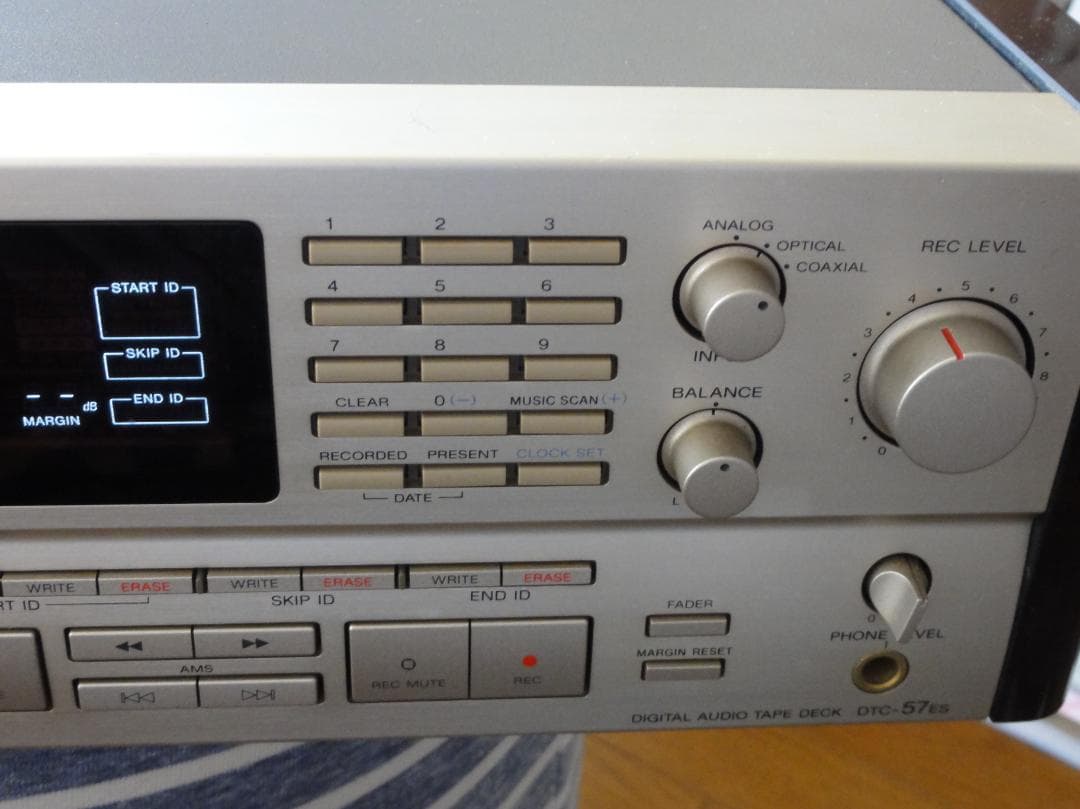 Sony DATデッキ 57ES