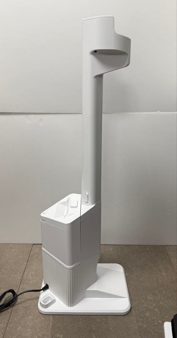 shark◇CleanSense iQ+◇IW3241J ライトチタニウム