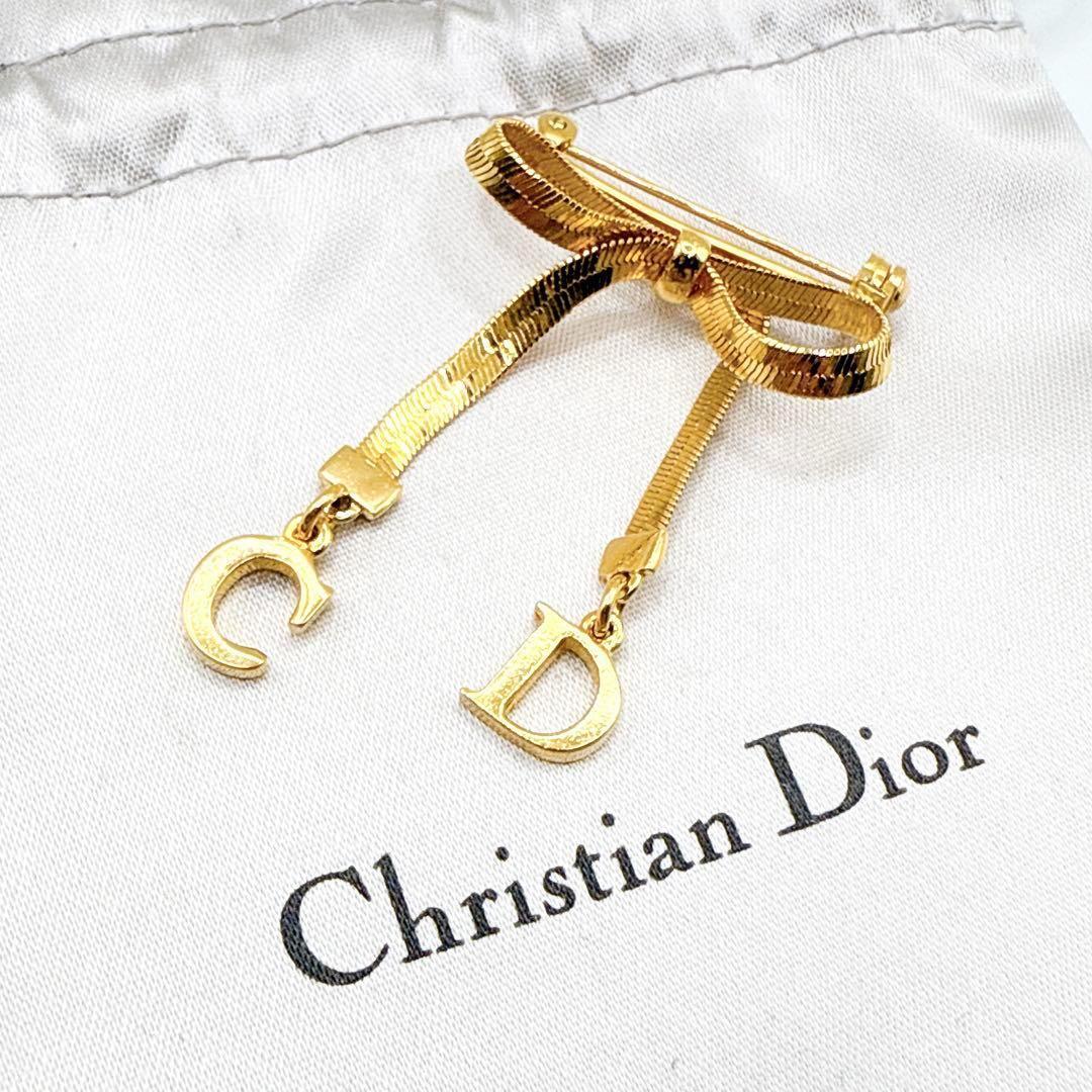 2625-8 極美品✨Dior　ブローチ　CD　ロゴ　希少　リボン