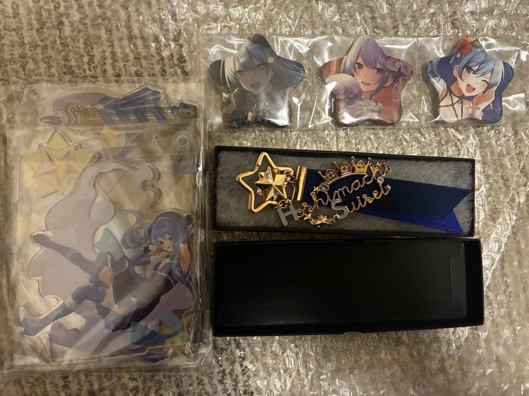 ホロライブ 星街すいせい 3周年記念 缶バッジ　アクリルスタンド キーホルダー