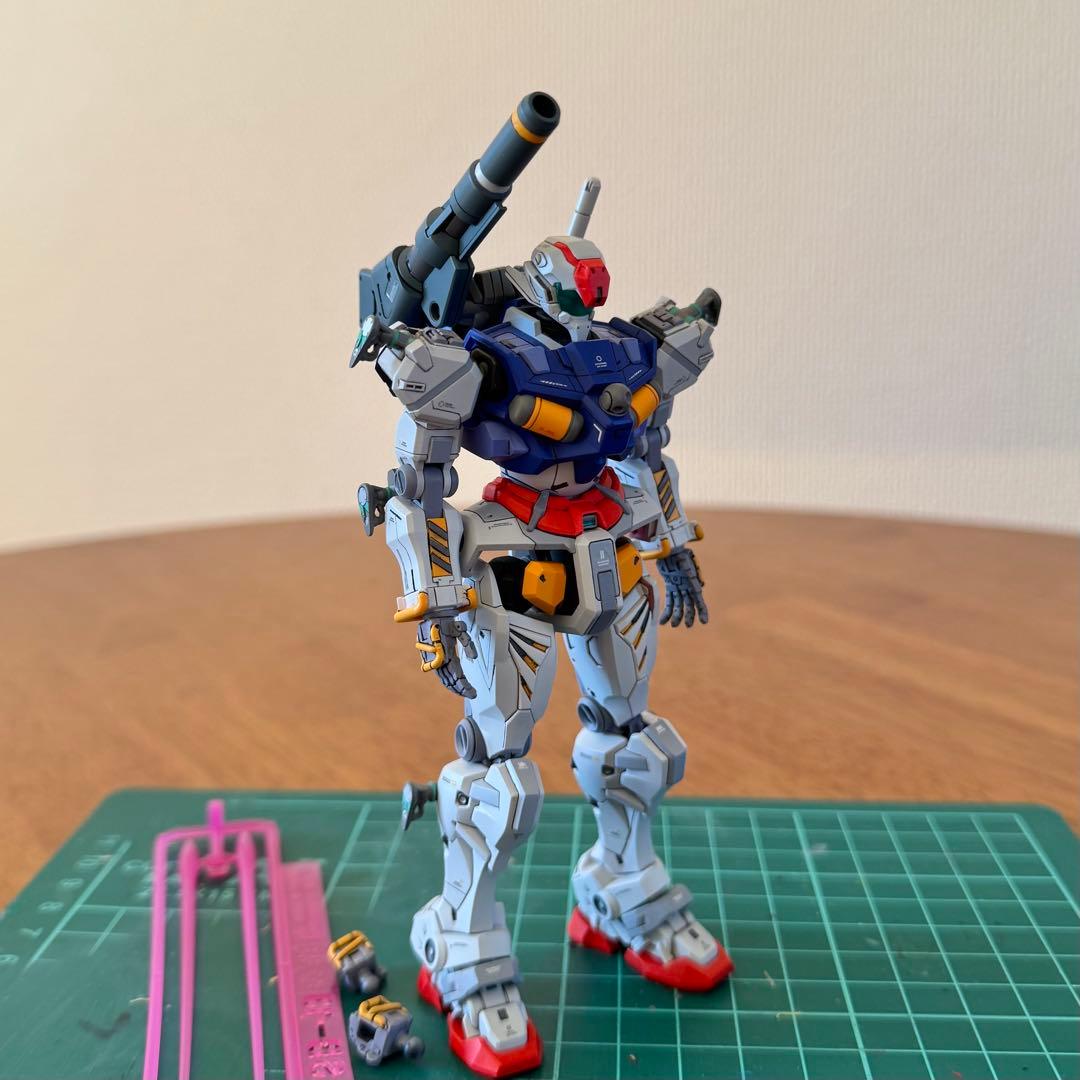 HG 赤いガンダム 軽キャノン 全塗装済