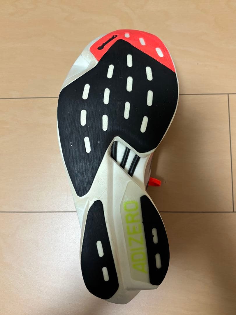 アディゼロアディオスプロ3