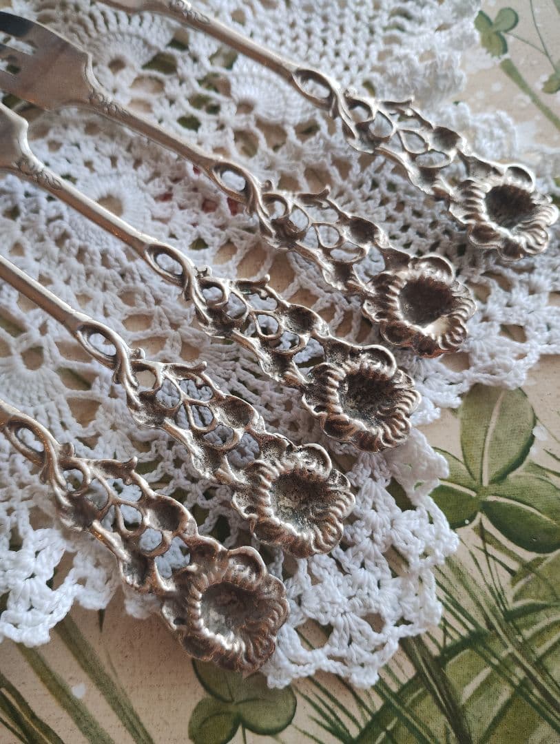 ヒルデスハイムローズ　バラ装飾ヴィンテージフォーク5本セット　刻印あり