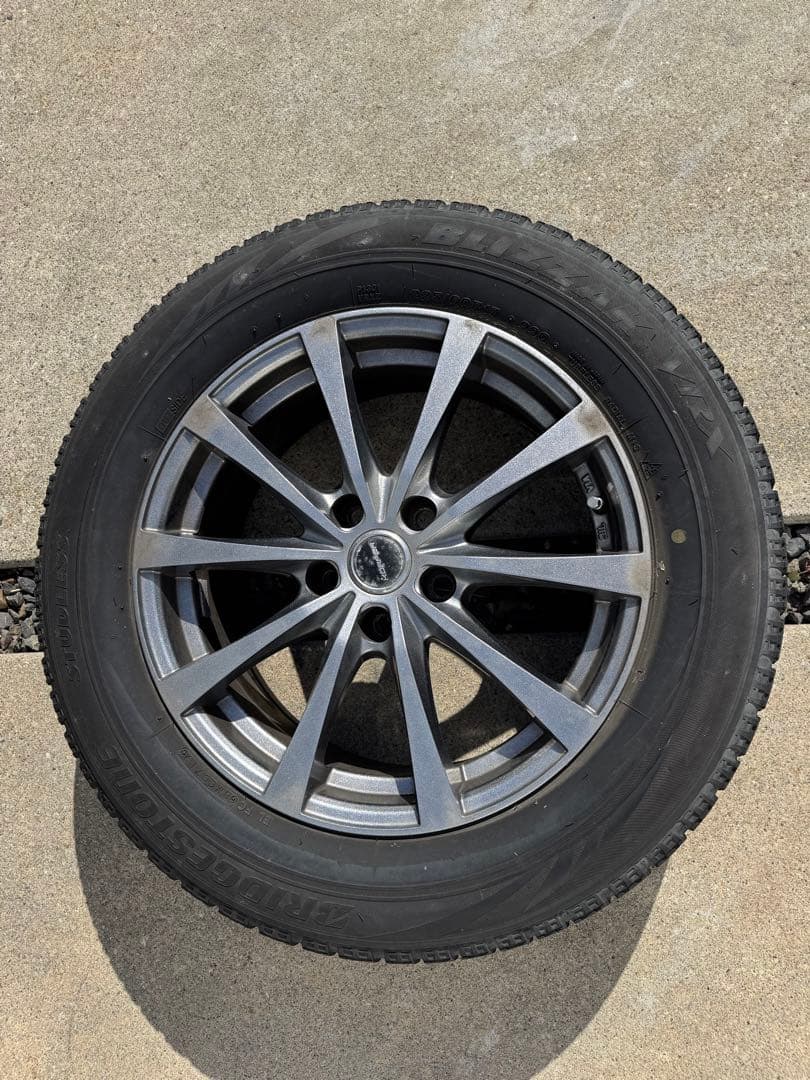 スタッドレス　アルファード30 4本 BS BLIZZAX ブリザック　VRX