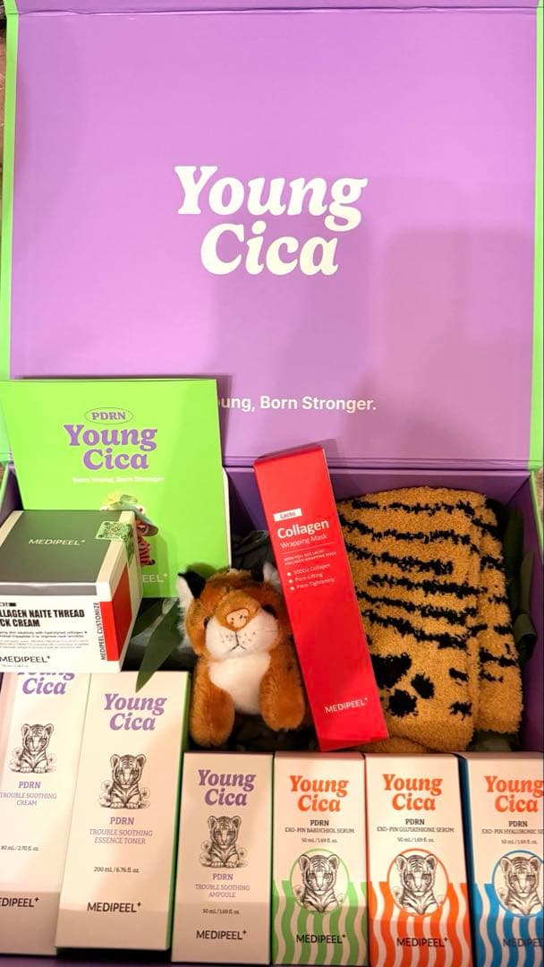 メディピール ヤングシカ 限定ボックス&ネッククリーム、ラッピングマスク