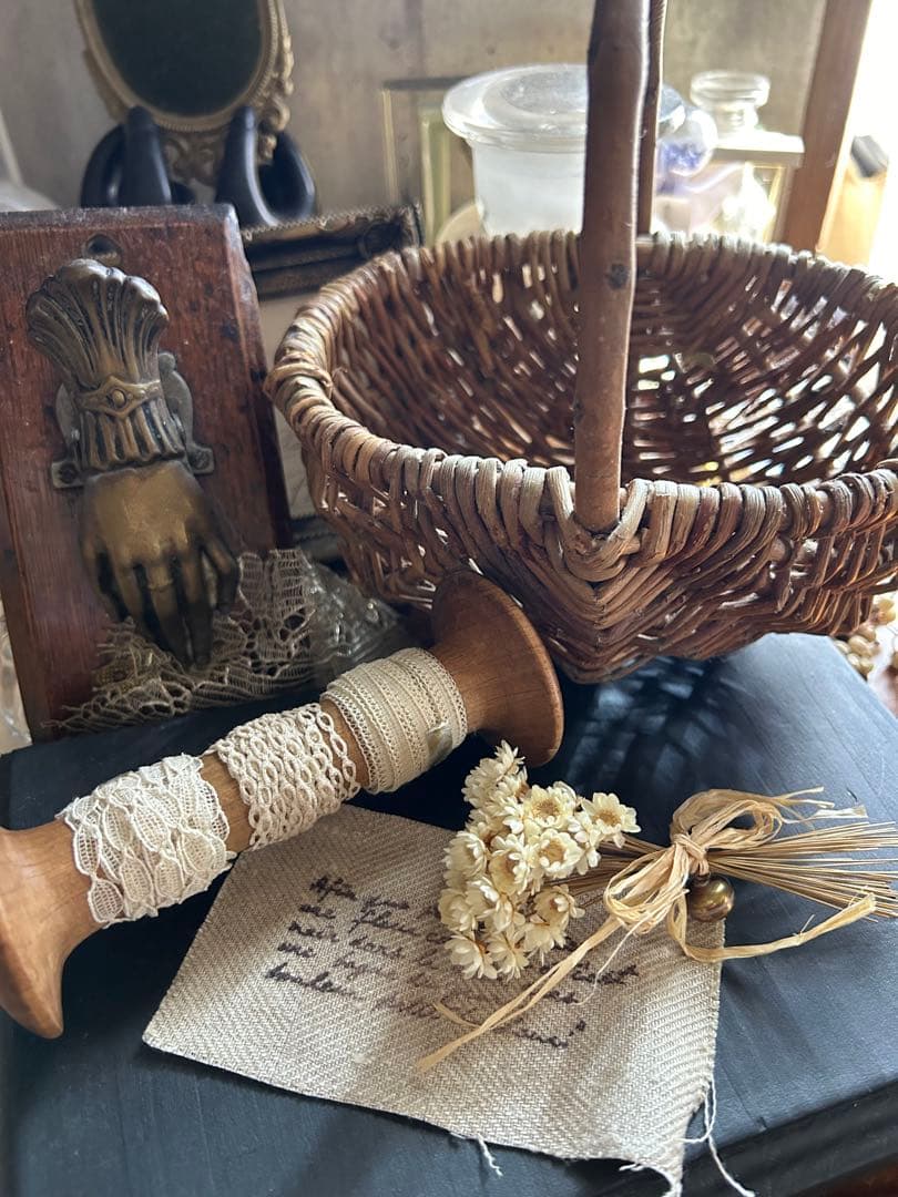 アンティーク ベルギーレース 3種 糸巻き 小さなブーケ パニエセット