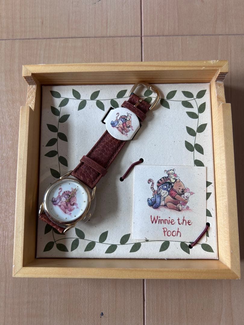 限定2500 ディズニー プーさん 腕時計<値下げ交渉可>