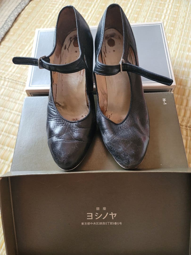 25000円で購入した特注タップシューズ