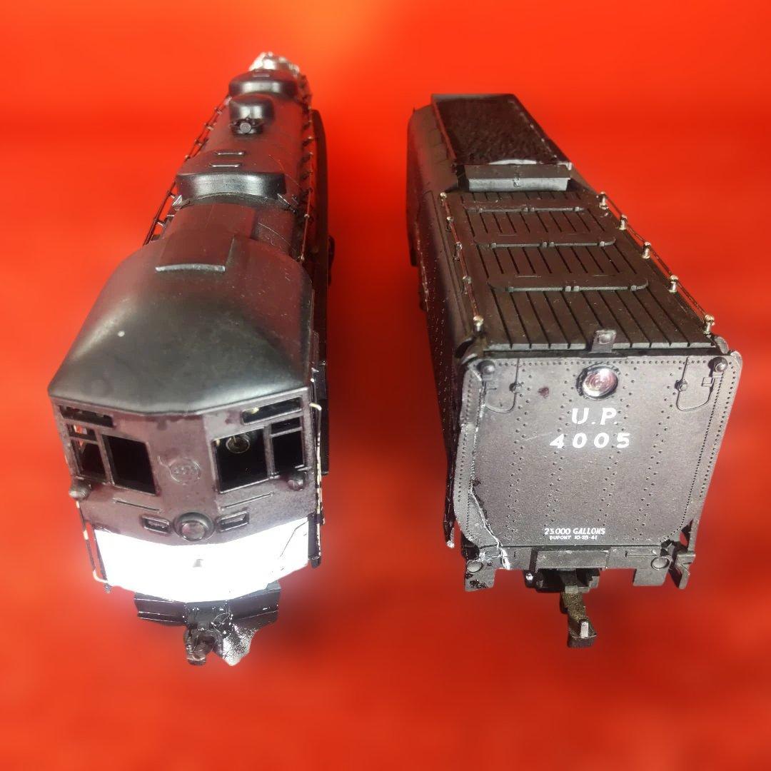 リバロッシＨ型蒸気機関車、ジャンク、HOゲージ