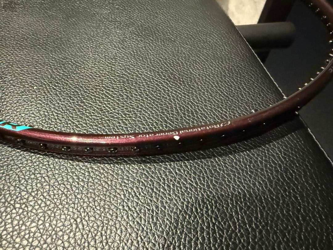 ラケット YONEX ASTROX100 TOUR 4UG5