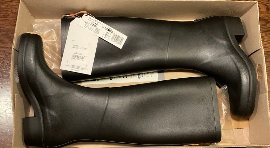 【曲線美で美脚に！】未使用AIGLE JULIETTE 22.5cmレインブーツ