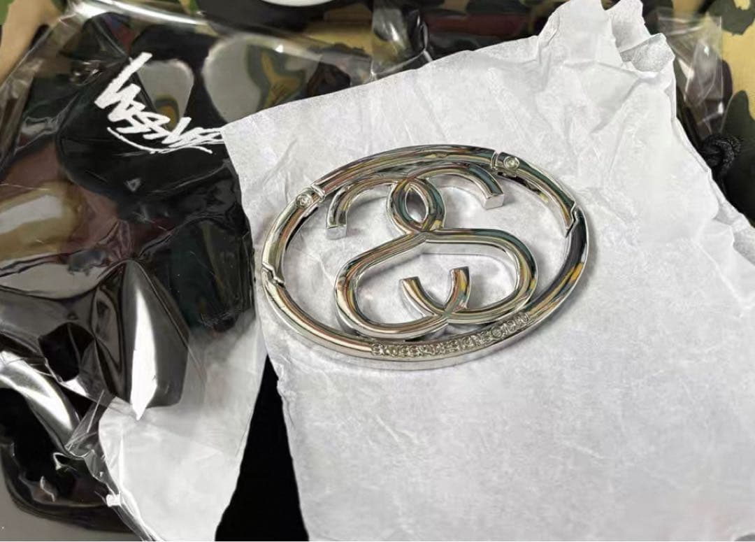 新品　Stussy SS LINK CARABINER Silver カラビナ