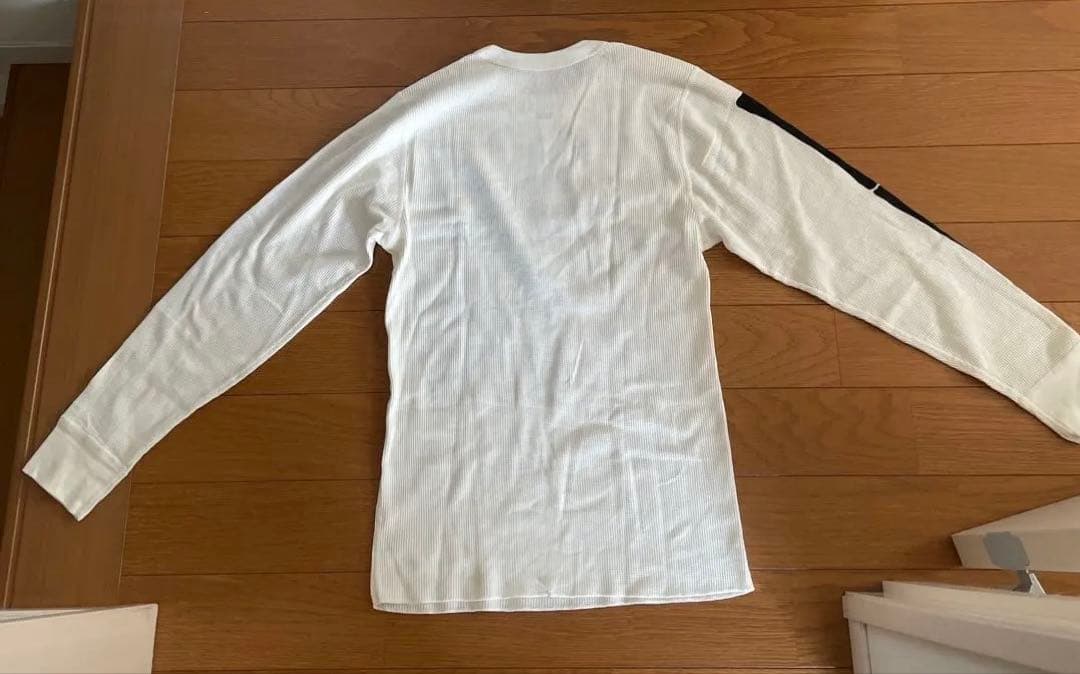 シュプリーム x ヘインズ ボーンズ サーマル クルー 1パック \"ナチュラル\"