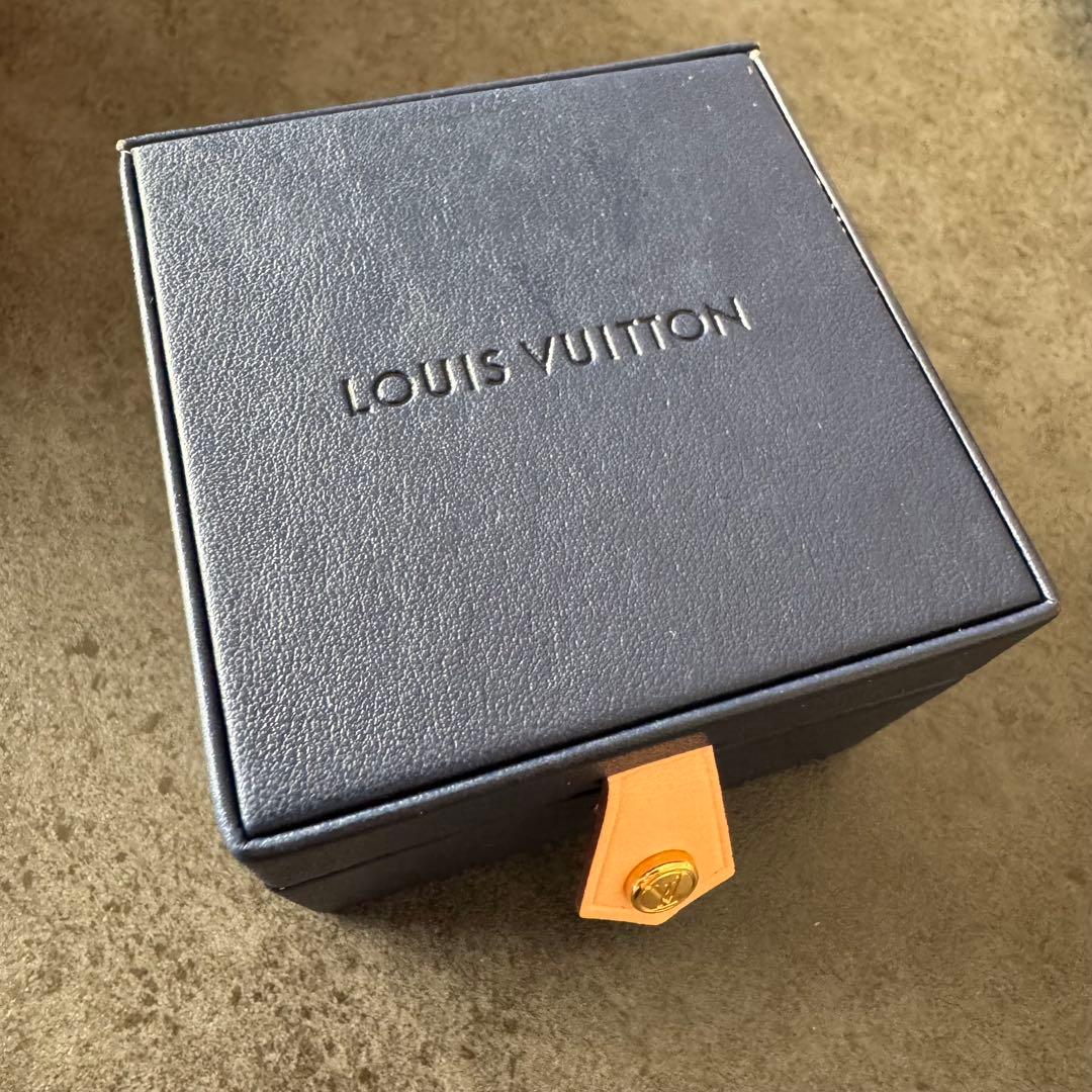 ルイヴィトン　ピアス　片耳　モノグラム　イエローゴールド