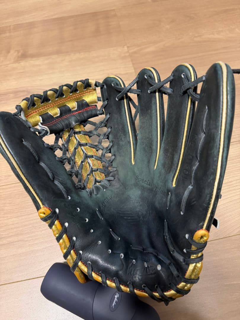 スラッガー G-72 硬式グローブ 黒/金
