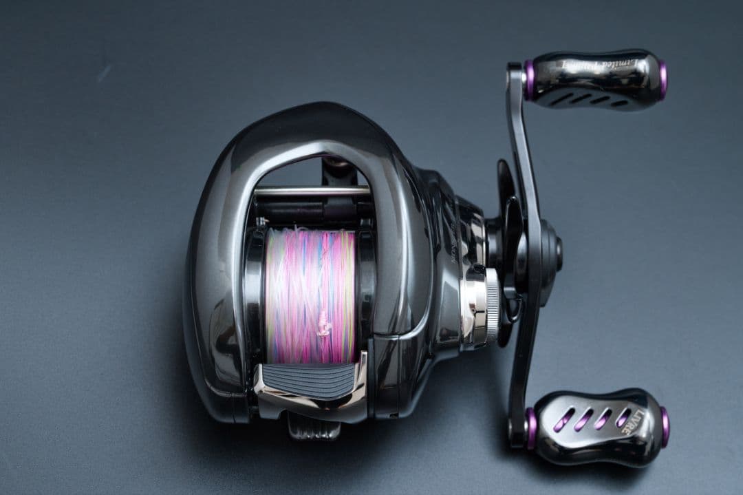 「美品シマノ 23アンタレスDCMD XG リブレ限定ハンドルノブPEライン付き