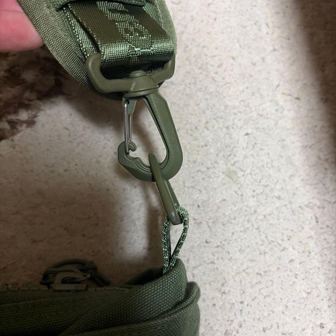 Supreme ショルダーバッグ カーキ　シュプリーム　2025ss トート