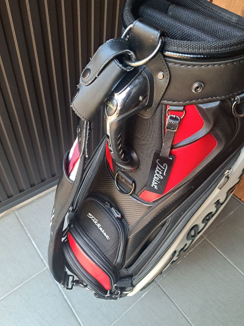 ド迫力　日本未発売　タイトリスト　USA限定　キャディバッグ　三点式