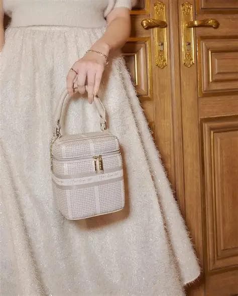 バッグ herlipto HLT Jacquard Vanity Bag pink