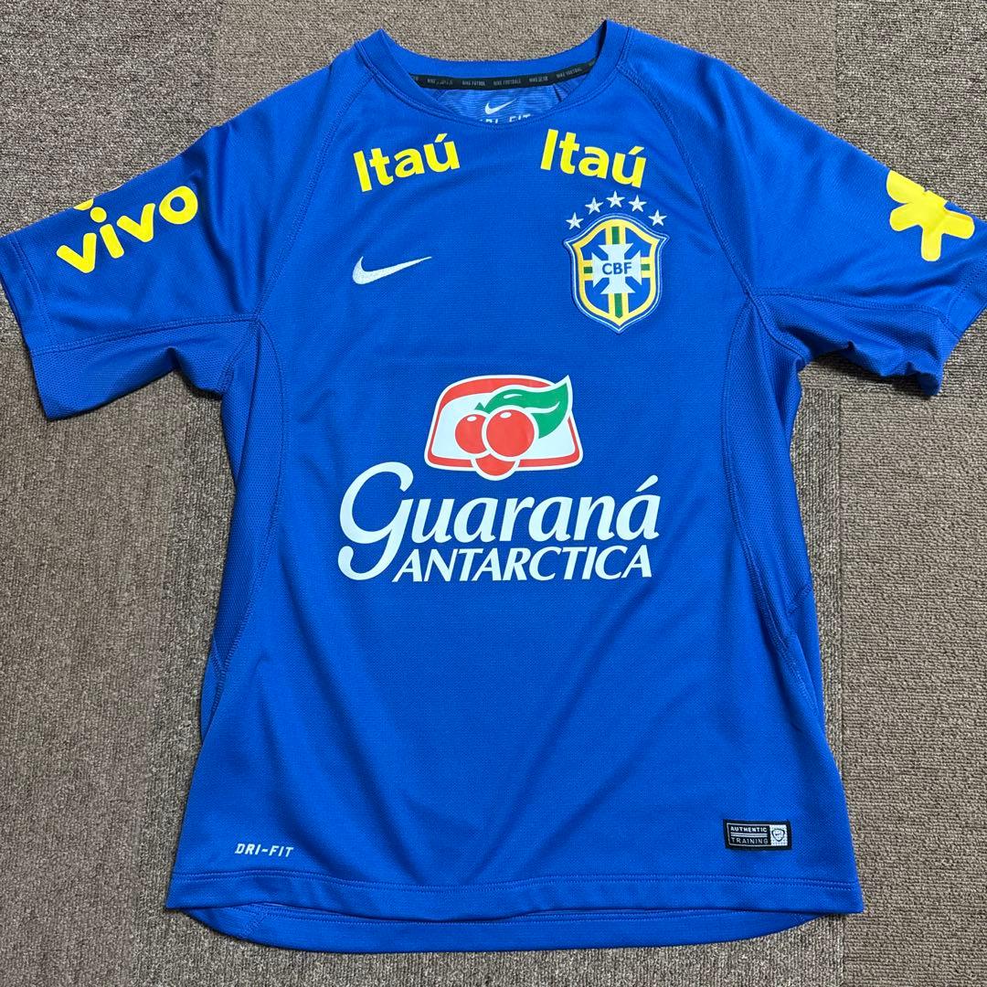 ブラジル代表　トレーニングウェア　Mサイズ