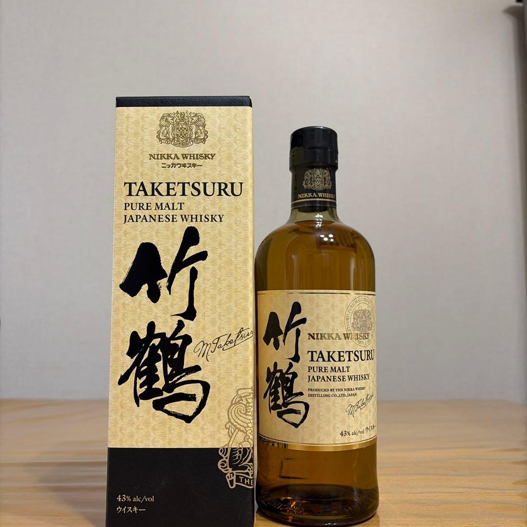 ニッカ 竹鶴 ピュアモルト リニューアル 700ml 箱あり