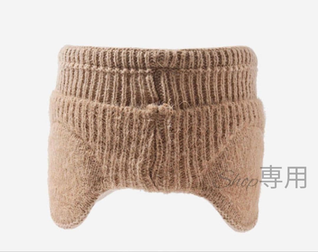 サンバイザーホワイト ニット帽 ゴルフ スポーツ　防寒 耳カバー 毛糸 ファー