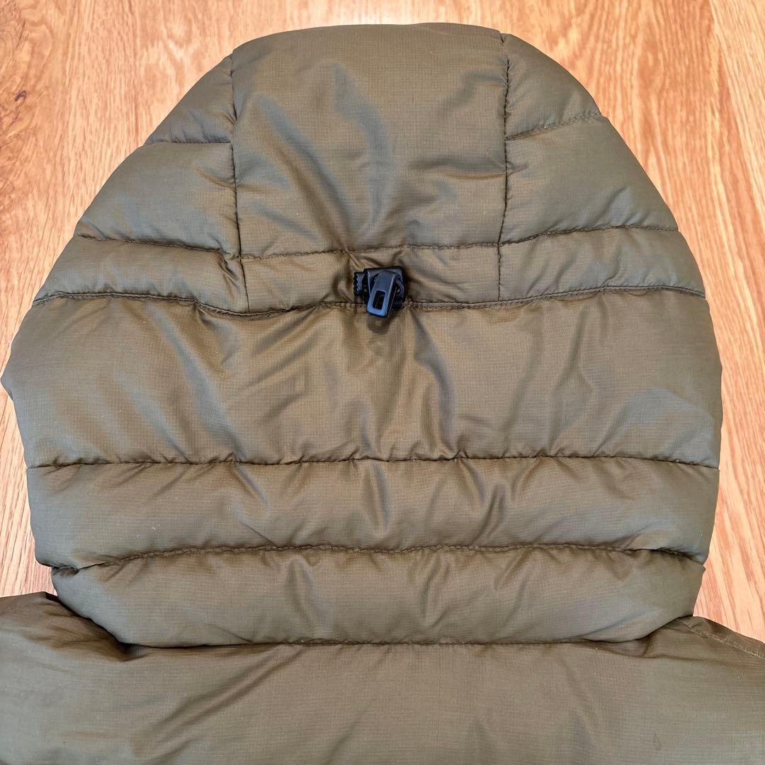 Patagonia フード付きダウンジャケット オリーブ