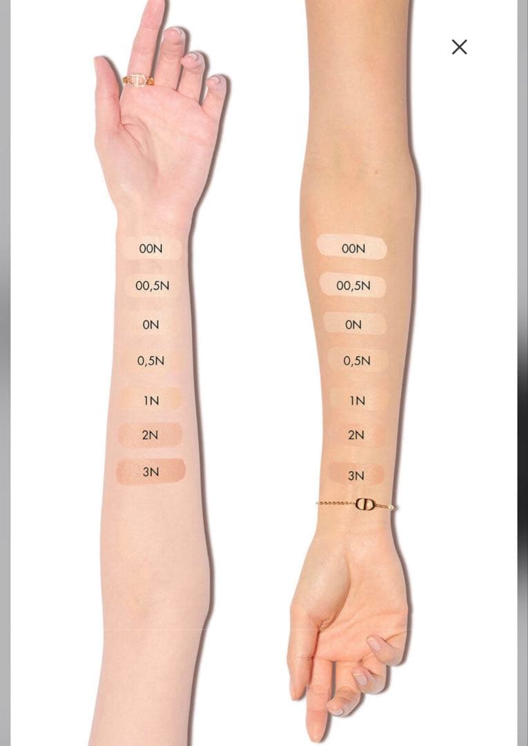 Diorファンデーション ケース付き