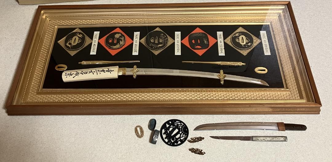 レプリカ　刀剣額　鍔　模造刀