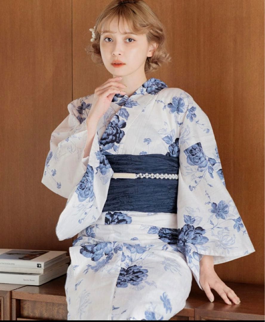 Dita 浴衣　人気完売商品【水彩の勿忘草色】　セット