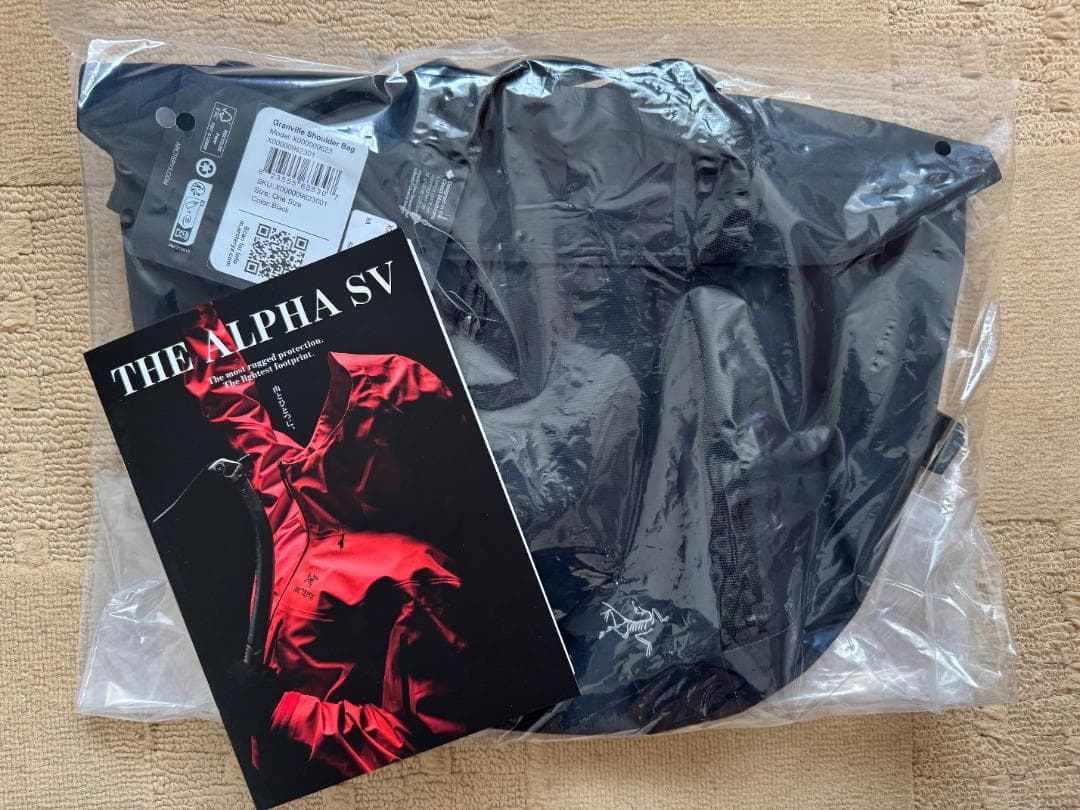 新品　未開封　ARC'TERYX Granville Shoulder Bag