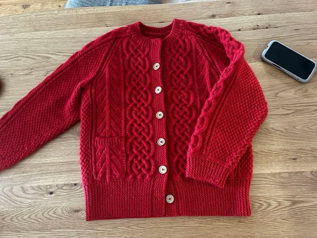 アランカーディガン　三國万里子