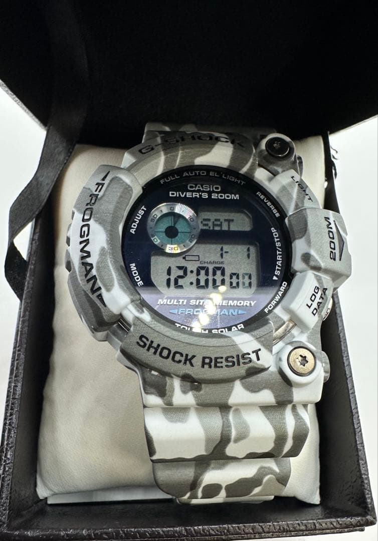 新品未使用　G-SHOCK GW-200CF-7JF カモ
