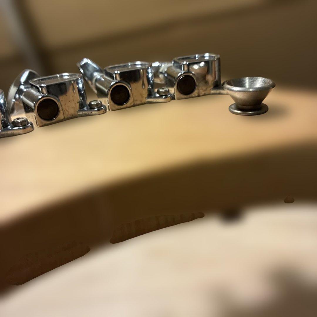 Fernandes zo-3 ウルトラマンモデルUBB