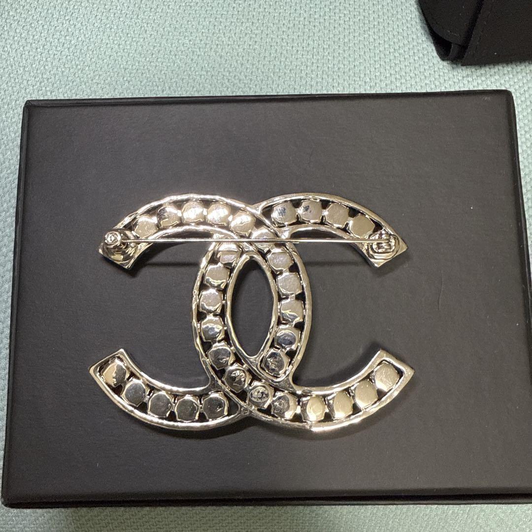 CHANEL シャネル ブローチ ココマーク クリスタル CCマー　シルバー