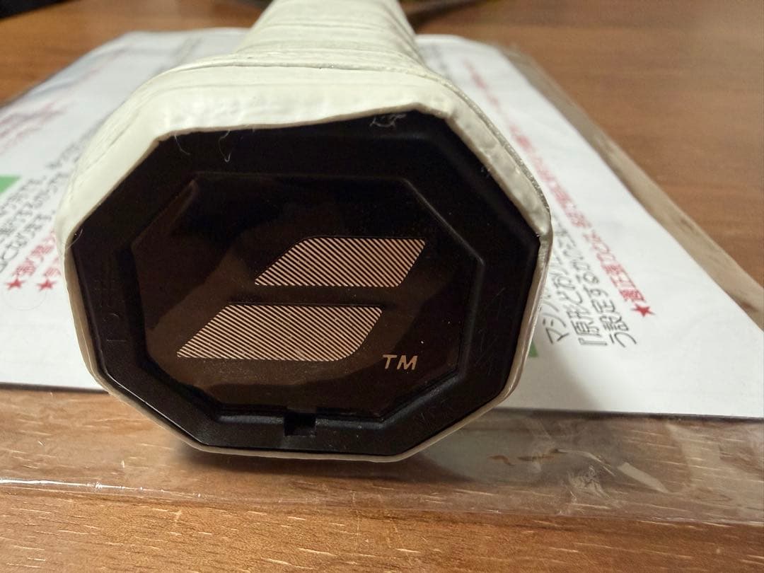 テニストピア　スペック3 ピュアアエロ100 G2