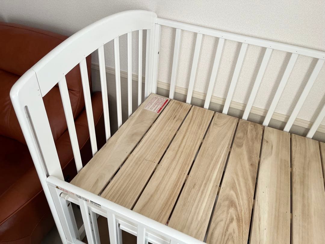 KATOJI ベビーベット　ホワイト　ハイタイプ　カトージ　大阪　マットレスも可