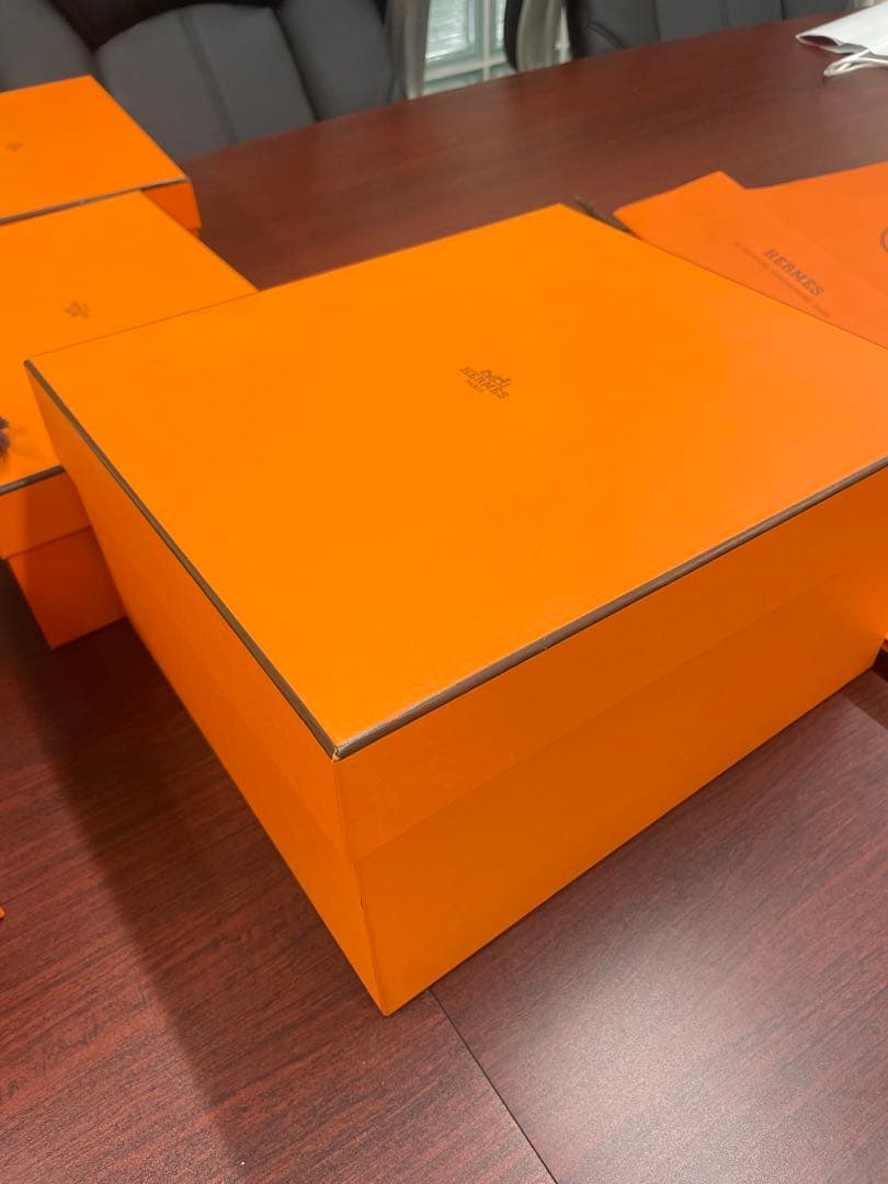 HERMES　エルメス　空箱　バーキン25一個，他空箱四つ巾着袋六つ手提げ袋多数