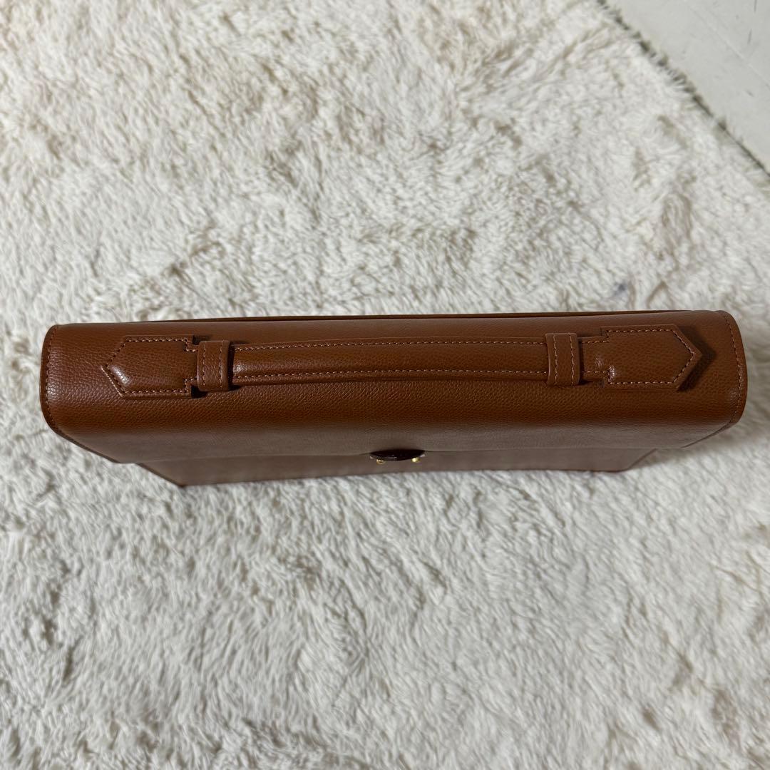 ⭐️未使用品⭐️　イヴサンローラン　カサンドラ　ブリーフケース　フラップ　レザー